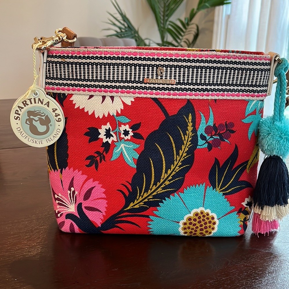 NWT Little Bermuda Boho Quinn Hipster